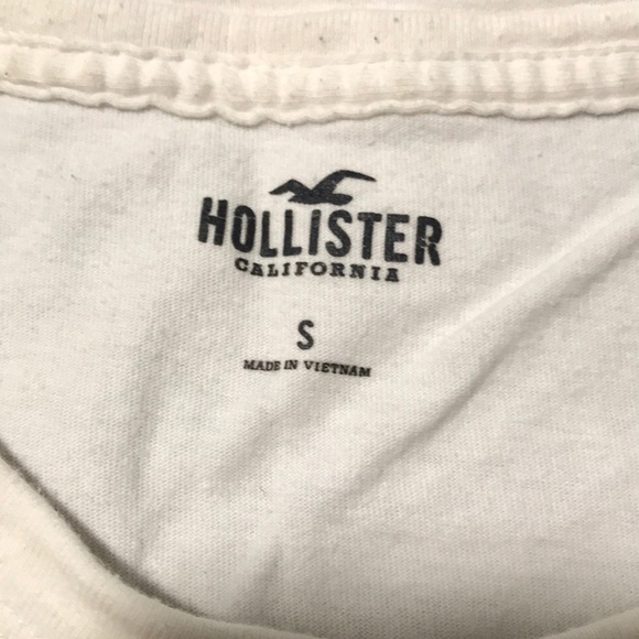 Hollister long sleeve t-shirt - Picture 2 of 3